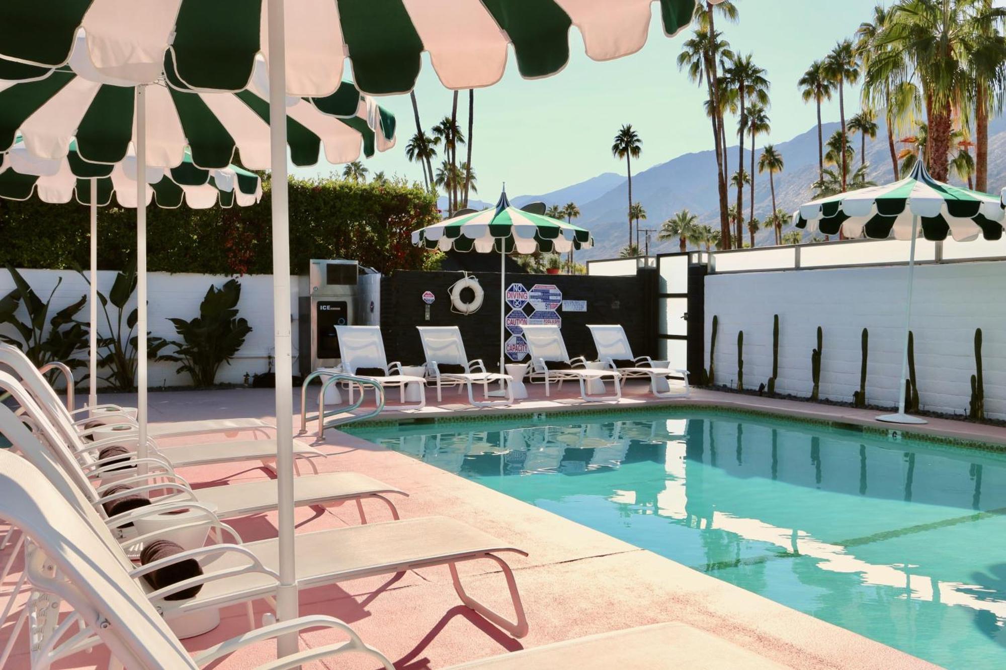 The Marley Hotel By Avantstay Classic Palm Springs Hotel W Pool Hot Tub Eksteriør bilde