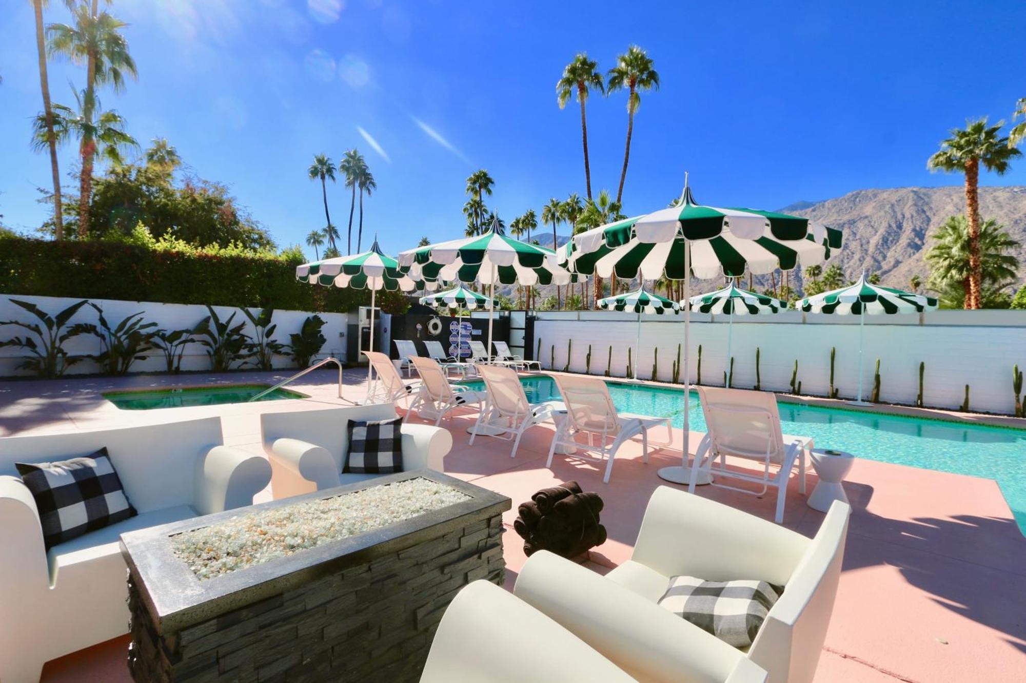 The Marley Hotel By Avantstay Classic Palm Springs Hotel W Pool Hot Tub Eksteriør bilde