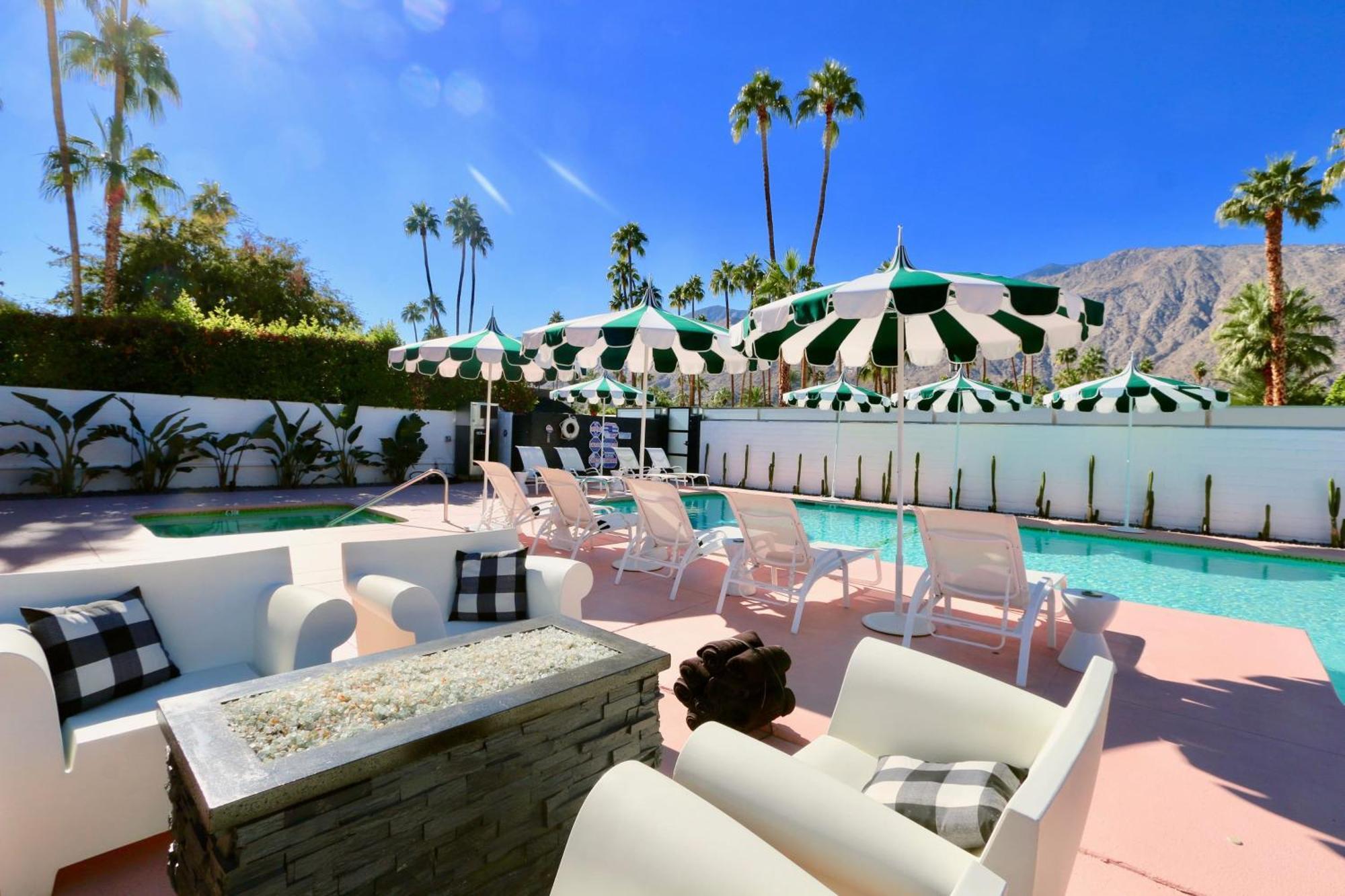 The Marley Hotel By Avantstay Classic Palm Springs Hotel W Pool Hot Tub Eksteriør bilde